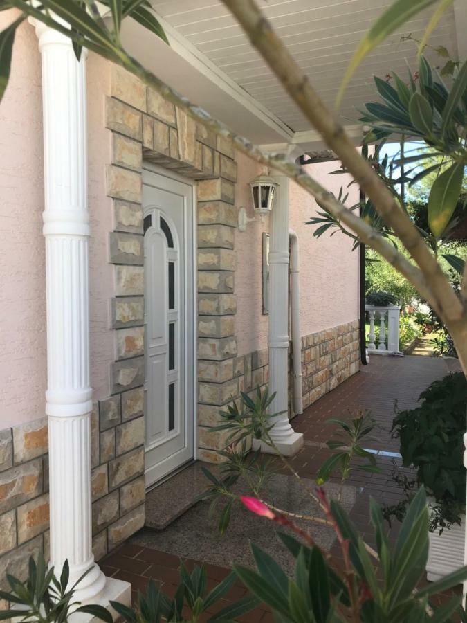 Villa Chiara Vodice Exterior foto